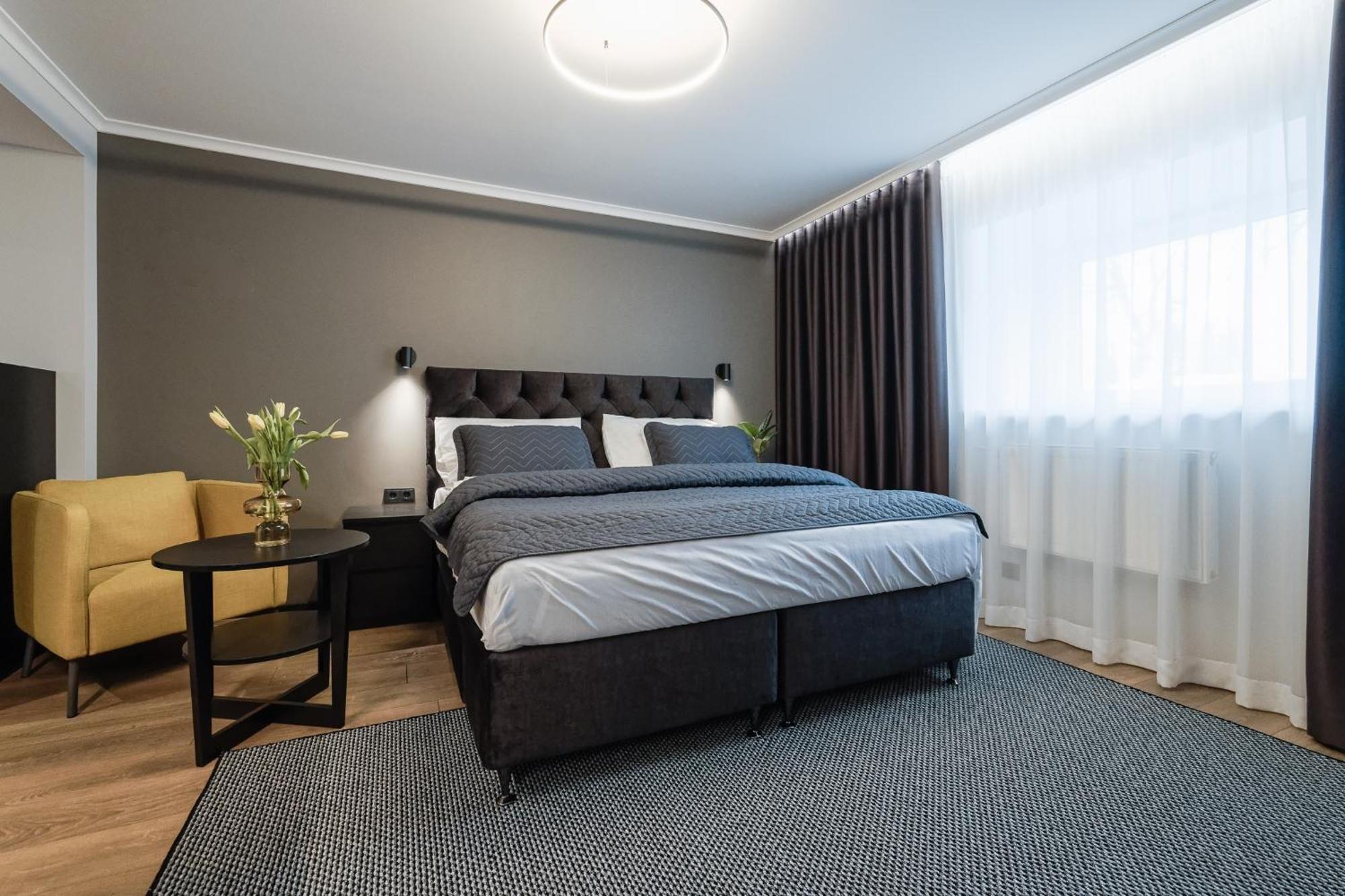Huoneisto Stylish Near Old Town