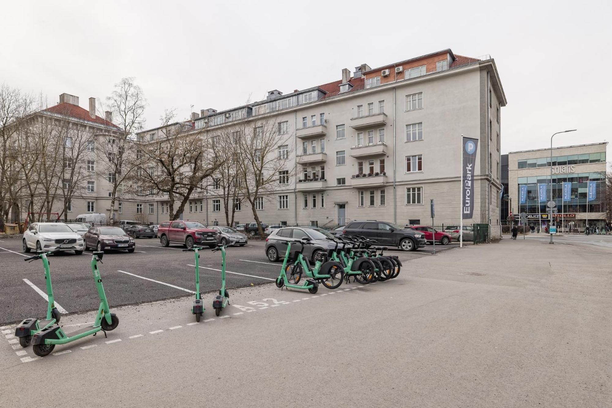 Stylish Near Old Town